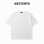 arcteryx 始祖鸟 蛇年限定前后大Logo字母短袖T恤 小红书热门爆款｜明星网红同款穿搭 1面料采用260克纯棉双纱面料 柔软亲肤、透气性强，定位裁剪工艺