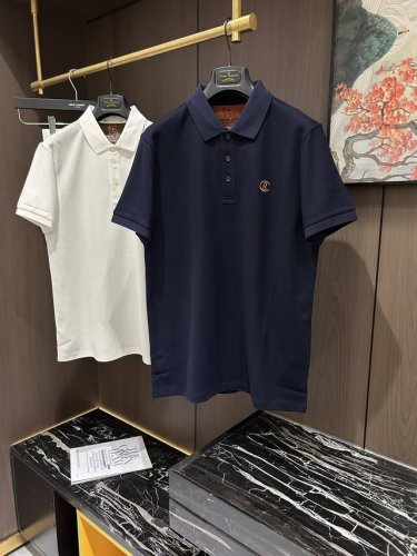 Bc25S春夏男士polo 标志性Logo徽标 整体非常的轻商务休闲！！上身轻盈舒适顺滑 到手绝对让你觉得物有所值的一件单品！！！码数M-3Xl