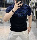 Dg 2025Ss春夏最新大爆款精品短袖T恤，定制进口轻柔伊力特面料，时尚大牌元素Logo点缀，会呼吸的面料，质感细腻柔软，贴身冰爽顺滑。吸湿排汗，简约大方又不