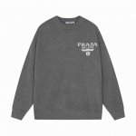 普拉达 prada简约胸前牛头字母Logo提花圆领毛衣 颜色 黑色 灰色 码数 S M L Xl Xxl