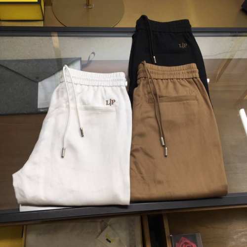 专柜新品 Loro Piana S-2Xl 25Ss春夏新款天丝棉混纺抽绳休闲裤，精选客供定制18%天丝82%棉混纺材质，以黄金比例织造而成，使得面料既有丝的柔