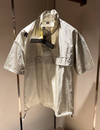 迪桑特Descente 2025春夏新款男女同款休闲套装 自1935年荣耀至今的专业运动品牌 80余年来 始终坚持 Design That Moves 以设计驱