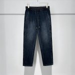 l家高端定制 2025 专柜同步新品、外贸原单！重工水洗牛仔裤.品味与价值共享！上身穿着非常舒适.低调不失奢华.穿出去非常有档次！定制弹力牛仔面料，完美小直筒版