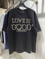 款号：Zmr84# Goodbrand珍珠柳丁纽扣绣花短袖T恤 正确版本四大吊牌 全部一颗一颗柳丁钉打上去 内里烫扑防止脱落 区分市场烫珠版本 全身几百颗珍珠