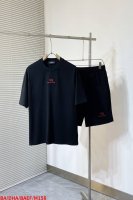 M158 Ba2580春夏最新款套装 男女款 贸易公司渠道稀出 同步官网发售 基本每一季都会有它的背影所在 期待着所有潮男潮女们的演绎 此款选用客供顶级纯棉洗水