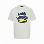 louis Vuitton 路易威登 25Ss 花朵字母印花短袖 三标齐全 采用高端索罗娜布料，采用绒面发泡工艺 手感非常舒服 Os落肩版型，时尚又个性，超级百