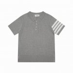 Thom Browne 汤姆布朗 四杠针织polo衫 升级，灵感源自八十年代复古 原版面料 官方同款 圆领 短袖 定制 网纱毛衣针织面料 手感非常舒服 春夏最新