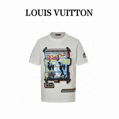 Louis Vuitton 路易威登 小号手印花短袖 面料采用32支双纱280克高克重纯棉面料，同缸定织定染原版同色螺纹，进口机器数码直喷印花工艺，颜色精湛，呈