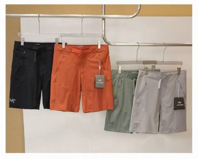 170包邮 arc'teryx（始祖鸟）春季新款男款运动裤 版型适中，面料柔软，休闲百搭，高弹垂感，顺滑柔软，冰爽透气。 颜色：黑色、灰色、橘红、雅绿 成分：9