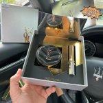 5.11母亲节浮力 #没能力让你穿金戴银，但是可以让你拥有金银，所有的浪漫快乐杨树林都能带给你，初见即是心动，开盖更是惊艳# Ys1杨树林气垫口红彩妆两件套银色