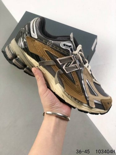公司级带半码 新百伦New Balance 1906 复古跑鞋 小红书爆款 Nb1906这双鞋确实是Nb家经典复古款式之一 以全新科技诠释 成功打造1906鞋款