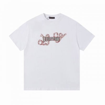 Lv 驴家 25Ss新款刺绣工艺 短袖 高品质 面料- 采用260克双股精梳棉面料.索罗纳螺纹订织订染国标一级面料 辅料：官网原版三标Logo 尺码： S Xx