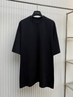 bal巴黎25Ss后背红胶带印花磨破短袖T恤 Size:Xs S M L