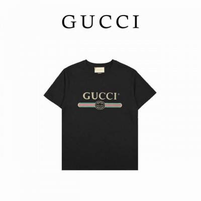 Gucci 古驰 经典腰带logo印花短袖 第一时间购入zp，面料采用定织定染 g无尘蚀毛针织棉，手感软糯米舒适，看似简单的Logo印花修改了无数次，还原度达到
