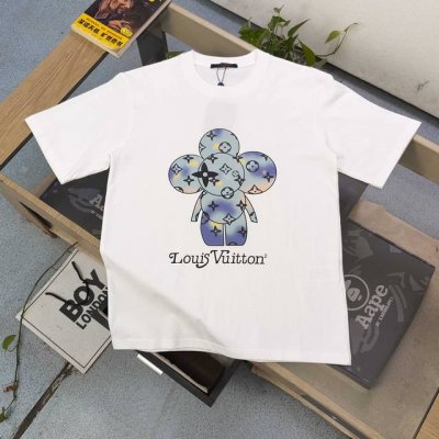 款号：Dg25660 2025新款Louis Vuitton路易威登Lv向日葵图案Logo字母印花休闲情侣短袖T恤，经典图案设计，朋克不羁！！采用250G克重纯