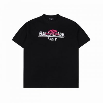Balenciaga 巴黎世家 经典Logo 英文字母短袖 工艺：植绒+印花 T恤现货，32支定织定染高克重纯棉面料，面料270G左右洗水定型处理，不变形，不缩