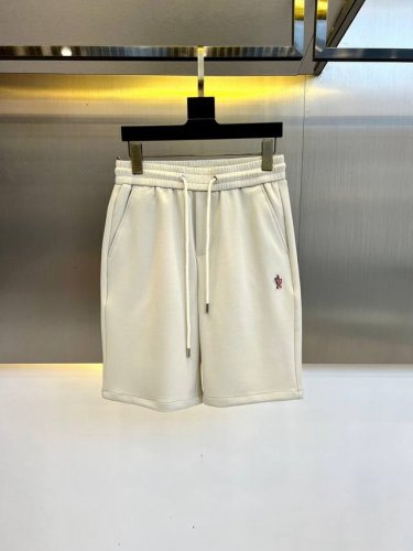 蒙口、 25S春夏新款休闲短裤！春夏季必入的时尚运动短裤，适用于各种场合，出镜率非常高，喜欢的不要错过哦！此款精选高品质面料%40.8棉、%51.6聚酯纤维、%