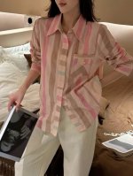 时尚简约撞色亚麻衬衫，经典的翻领与实用口袋设计，增添随性感。宽松版型，舒适自在，轻松适配多种风格 Smlxl