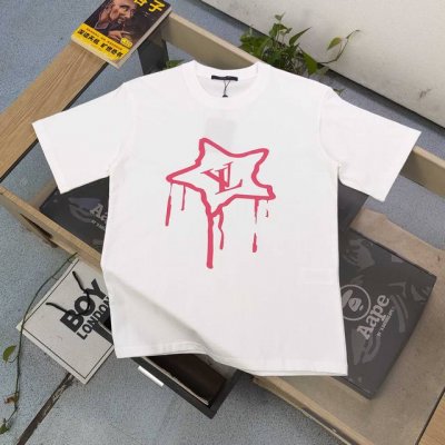 款号：Dg25655 2025新款Louis Vuitton路易威登Lv星星图案Logo字母印花休闲情侣短袖T恤，经典图案设计，朋克不羁！！采用250G克重纯棉