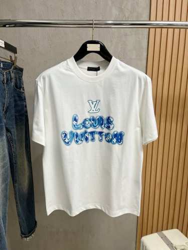 sslv纯棉最新面料经典标识图案Logo时尚简约潮流短袖，最顶级的品质专柜原单短袖，顶级制作工艺进口面料，专柜款独特设计，采用进口高端订制面料。官网在售！面料版
