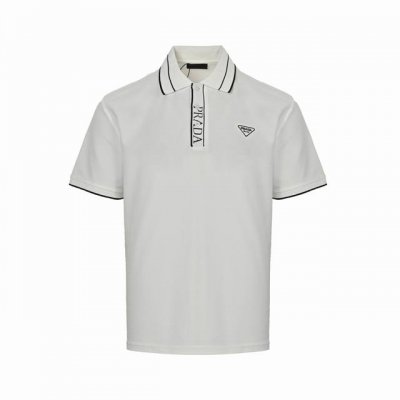 prada 普拉达 25Ss 门襟螺纹字母三角标刺绣polo短袖 时尚型裁设计 兼具个性 简约不简单 客供精仿棉打造珠地材质面料,领口丝光面料编织 内里工整严密