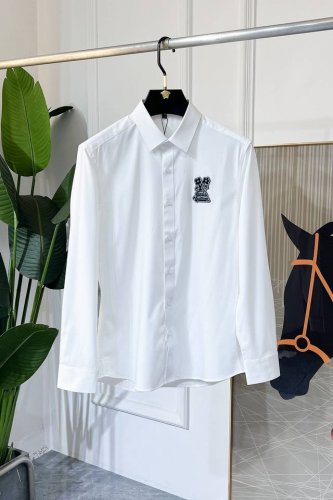 lv Ss春装时尚大爆款精品长袖衬衫，贸易公司渠道货，品相完美如斯，属于入柜级别，可预见性的爆款，高级定制进口高级棉混纺面料，大师级剪裁，质感无敌，亲肤性极佳，