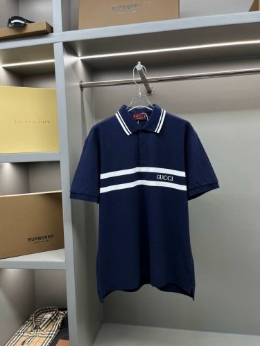 GuccⅠ 古驰 条纹印花新款polo衫 原版面料 原版订制辅料 官方同款 采用210克纯棉珠地面料，定制 同缸染面料 手感非常舒服爽滑 版型挺阔有型 一线品牌