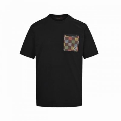 louis Vuitton 路易威登 25Ss 棋盘格皮牌口袋短袖 定制250克全棉双纱紧密爽滑面料 32支双股双纱打造 布面干净 布纹清晰 手感非常细腻扎实