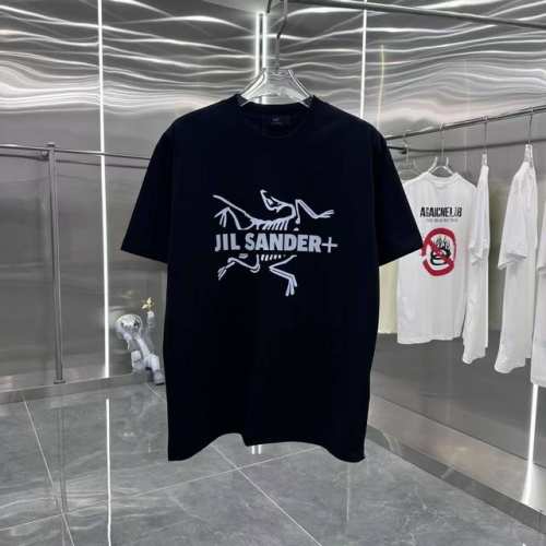 鸟牌 2025春夏新款 圆领短袖T恤 个性印花 男女同款 S M L Xl Xxl 五个码 黑色 白色 酒红色