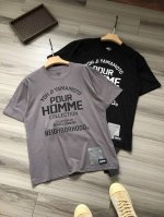 Yohji Yamamoto X Neihborhood pour Homme 山本耀司联名款 前后字母Logo印花 男女款圆领短袖半袖T恤. 颜色：灰色 黑色