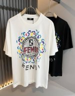 Fen*I 芬*迪2025春夏新款Fd家族Ff男女同款打底衫，男女同款百搭极简短袖。意大利原厂订单，Fd家族人气单品，简约纯色系打造。Fd家族经久不衰的标志性臻