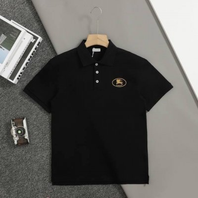 上新 顶级版本 巴宝莉 2025Ss夏季新款胸口经典战马刺绣小标图案翻领polo短袖衫 高端版本 专柜定制280G纯棉珠地面料 透气舒适度高 细节无可挑剔 品牌