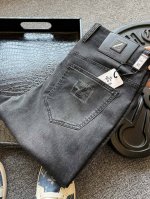 专柜顶级云柔纱 人气爆款 Zegna 杰尼亚专柜新品高奢云柔纱牛仔裤 恒隆在售万元级 款号 5508 杰尼亚家今年优选特级新疆长绒棉牛仔 高端云柔纱系列 具有极