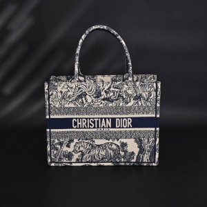 dior迪奥Cd Tote动物园托特包购物袋 中号 蓝色 纹路清晰 刺绣细节完美 size :36*28*17