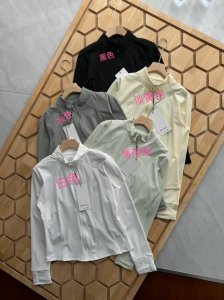 Lululemon 露露25夏季新品女士修身运动立领外套冰丝凉感皮肤衣防晒衣 官网门店同步，掌柜炒鸡推荐，客供面料，冰感修身防晒衣，面料手感细腻清爽透气，触感冰