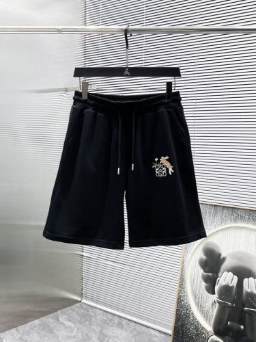 罗意威 Loewe 2025夏季新款 短裤 休闲裤，高端版本！专柜定制面料 透气舒适度高，细节无可挑剔，品牌元素设计理念，体现高品质。手感细腻柔软！呈现休闲裁剪