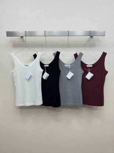 25Ss Bc针织棉背心 春夏新款 净色百搭款 简约又不失特色 舒适透气 弹力修身版型 上身显瘦又百搭 内搭外搭都非常百搭 商标齐全 四色Smlxl