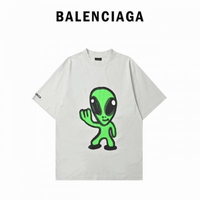 balenciaga 巴黎世家 25Ss 溶解笑脸外星人短袖 第一时间原版购入开发 26支 G紧密双纱面料 采用进口椭圆机印花 每一个印花对位整齐 无毛边 前后