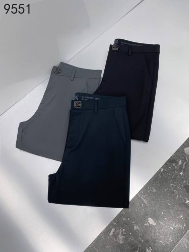 爆款:9551 补单到货到货 四面弹天丝锦氨面料，非常舒服 颜色：克色 蓝色 灰色 码数：29-40