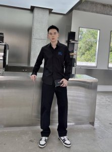 巴宝莉 Burberry 码数38-43 专柜最新款男士必备款衬衫，100%天然棉，舒服透气，原单狠货，原版面料，柔软舒适，1F上身高端又奢华，足够场面的档次，