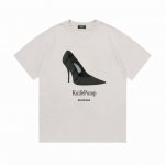 p100（隔天到） balenciaga 巴黎世家 2025新款 官网同步 高跟鞋字母Logo 男女同款 短袖T恤 ·定制280克100％双纱纯棉面料 ·定染3