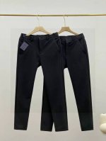 上新 普拉达prada春夏季新品 线下原价3940！prada普拉达直筒弹力免烫修身男士厚款牛奶丝休闲西裤 颜色：黑色 尺码:30~31~32~33~34~36