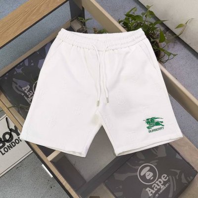 2025新款Burberry巴宝莉刺绣战马Logo整版Tb提花休闲情侣针织短裤五分裤，时尚与经典的完美融合，百搭不挑人，轻松适配各种风格。精致标志，色彩点缀，低