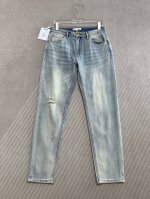 Dh迪家25Ss夏季新款牛仔裤 高端系列 重工洗水 颜色超级好看 小直筒设计 版型超正 裤腿磨白工艺 后口袋印花 时尚百搭 码数：29，30，31，32，33，