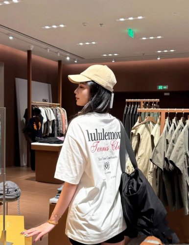 供 Lululemon 露露乐蒙 25Ss 1998麦穗徽标字母Logo印花情侣圆领短袖 T恤-顶级版本 独家高端定制 280纯棉高定面料 质感高级细腻 定织定