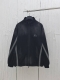 Balenciaga* 巴黎25新款双面穿拼接牛仔冲锋衣夹克 特殊定织高密度梭织面料以及可炒牛仔面料 日本进口田岛刺绣机出品 成衣手擦高锰酸钾洗褪工艺 做旧自然