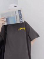 Stussy 斯图西石像圆领短袖半袖T恤 面料采用260克纯棉双纱食毛面料 双线二本针压线 久洗不变形 原版定制三标 高端进口印花 随意水洗 情侣可穿 男女同款