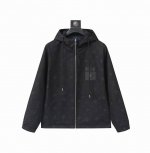 Dg 高品质秋新款夹克外套，秀场新品品相非常完美，记忆面料舒适保暖，三标齐全，色泽饱满诱人，非常出彩的设计，轻松将时髦感进阶，做工极为考究严谨，走线工整细致！大