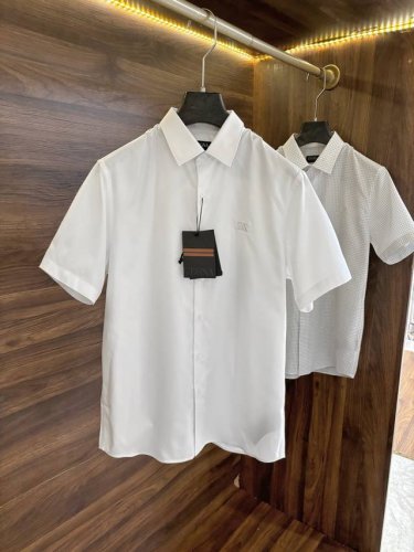 new# Zegna 杰尼亚 Ez男士商务休闲斜纹短袖衬衫，顶级洋行渠道货，纯正血统品质，高端原厂代工出品，斜纹衬衫作为公认的时尚单品，无疑是时尚圈生命力最强的
