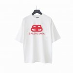 实拍细节图+尺码表 Balsenciaga巴黎世家字母硅胶爆裂痕立体凹凸短袖 最高版本！定制面料270克100%双纱棉！字母硅胶爆裂痕立体凹凸工艺设计！ 辅料：